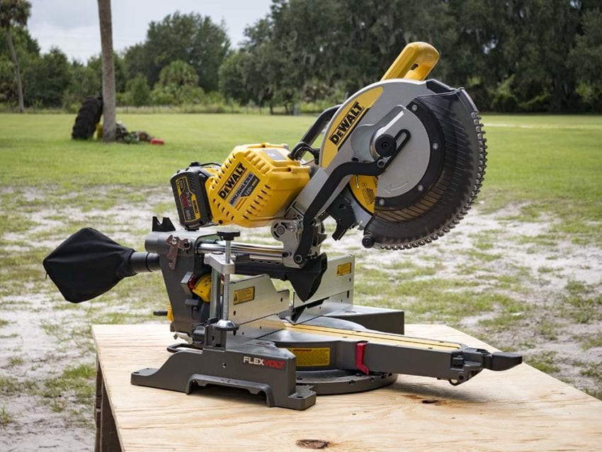 DeWalt Mitre Saw DHS790 Manual manual