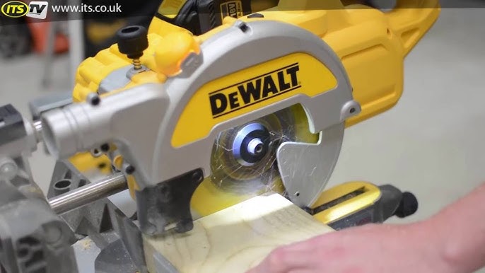 DeWalt Mitre Saw DCS777 Manual manual